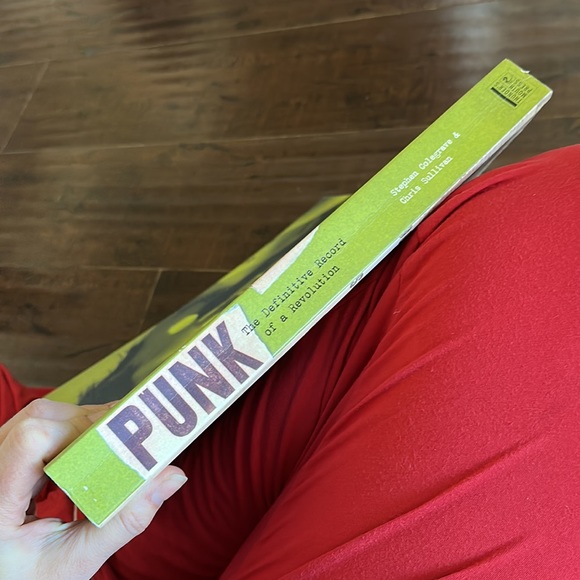 Large PUNK Coffee Table Book by Stephen Colegrave & Chris Sullivan 11.5” x 12” - Picture 3 of 6